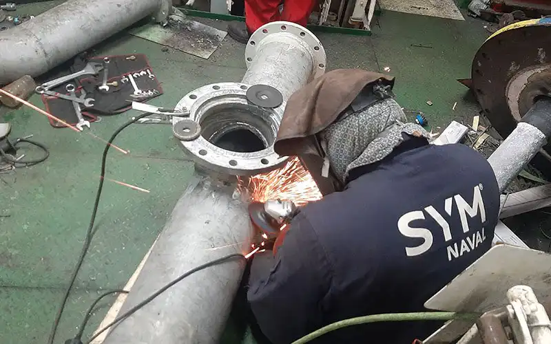 Ballast water - ship repair